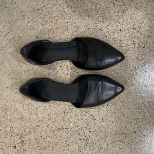 VINCE Cottagecore Women’s Black Italian Leather Flats Size 6.5